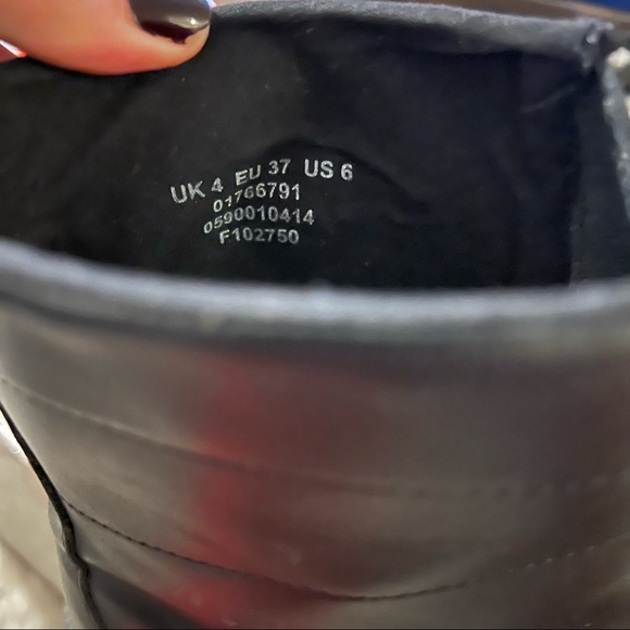 Zip Chunky Boots - Picture 7 of 7